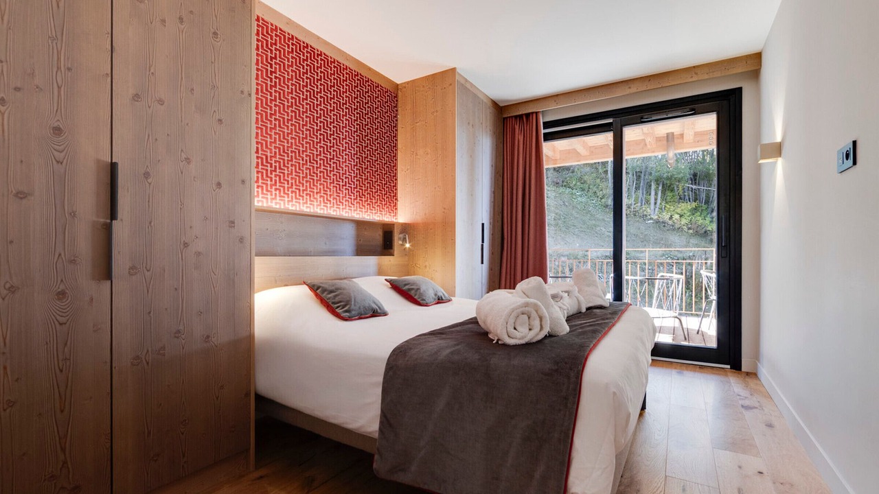 Photo of Bedroom in Arc-1800