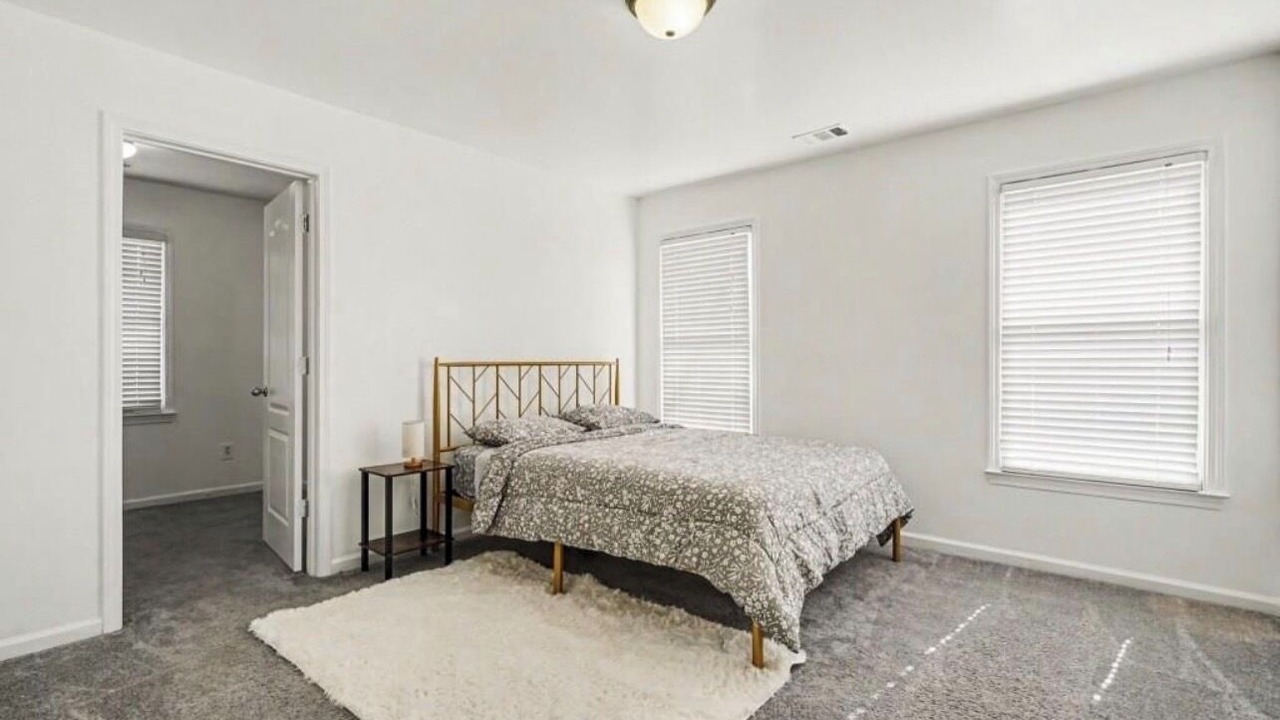 Photo of Bedroom in Lawrenceville