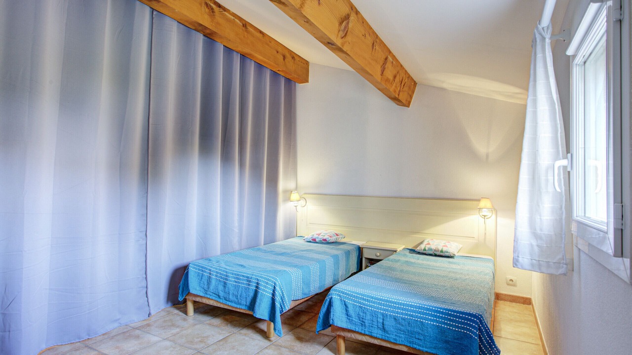 Photo of Bedroom in Homps