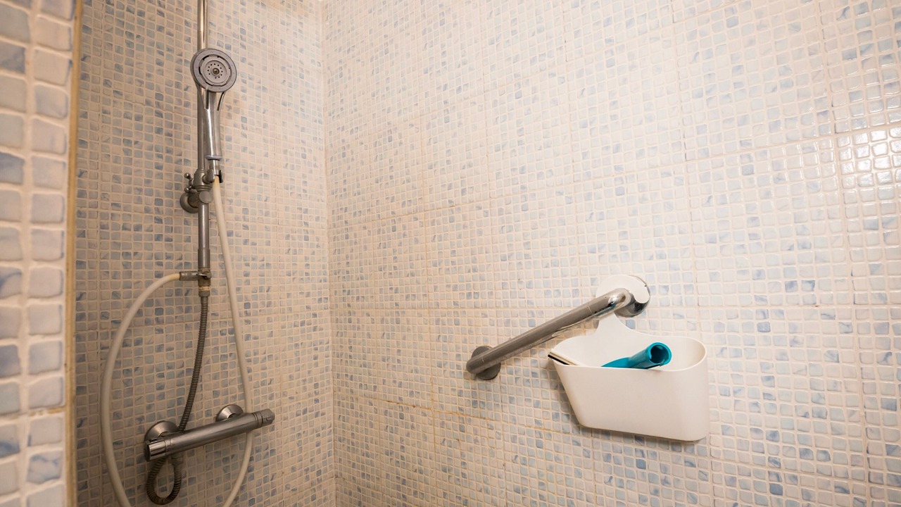 Photo of Bathroom in Arromanches-les-Bains