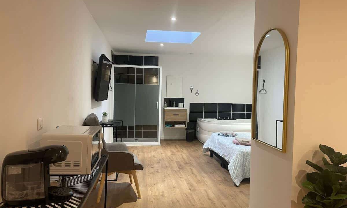 Photo of Bedroom in Tourcoing