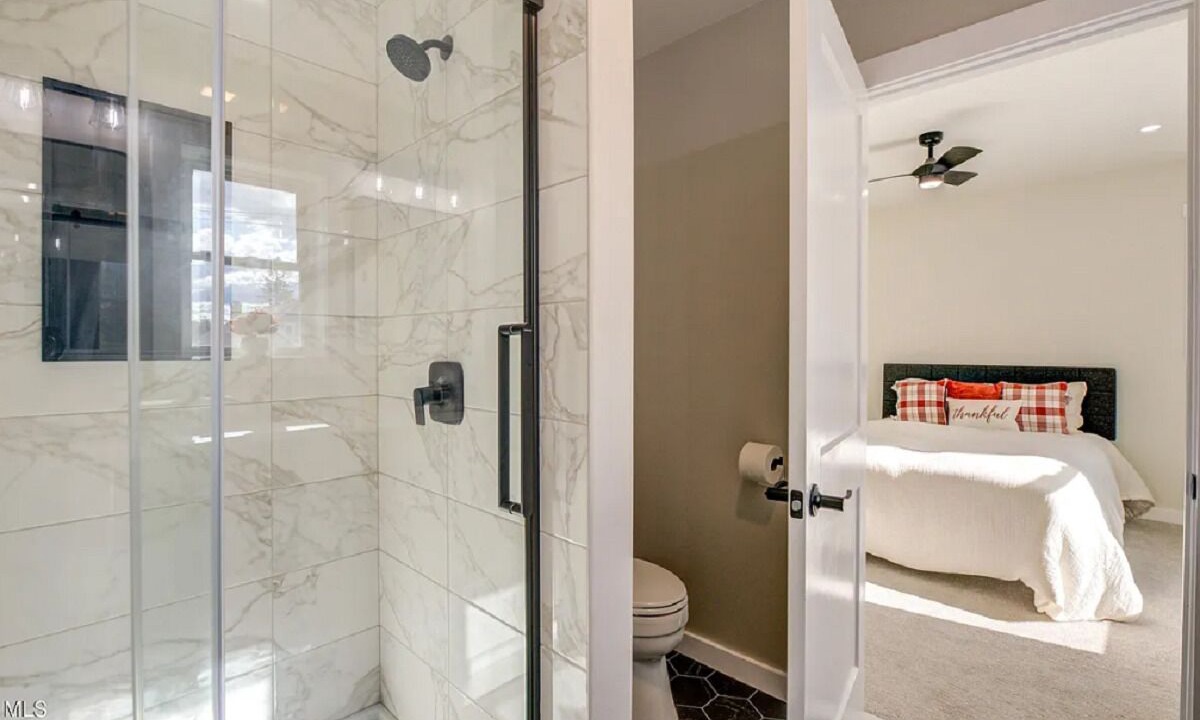 Photo of Bathroom in Scotia