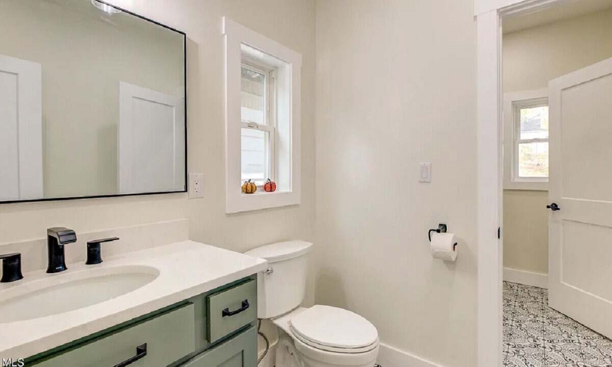 Photo of Bathroom in Scotia