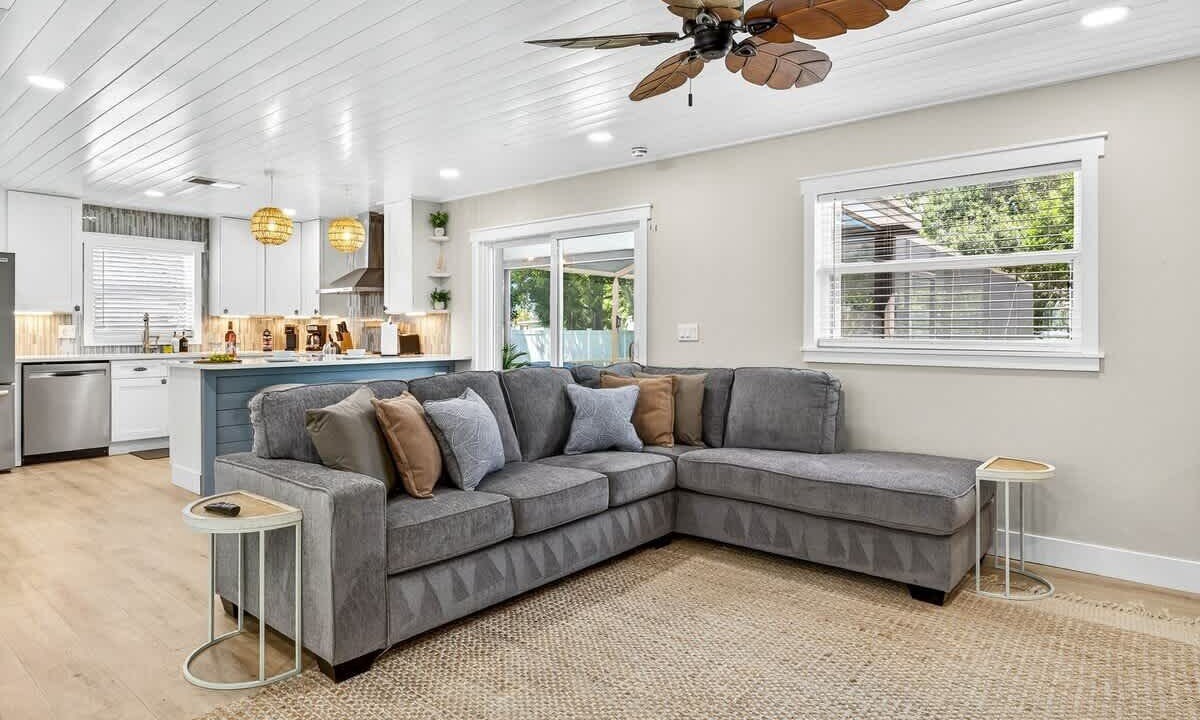 Photo of Bedroom in Apollo Beach