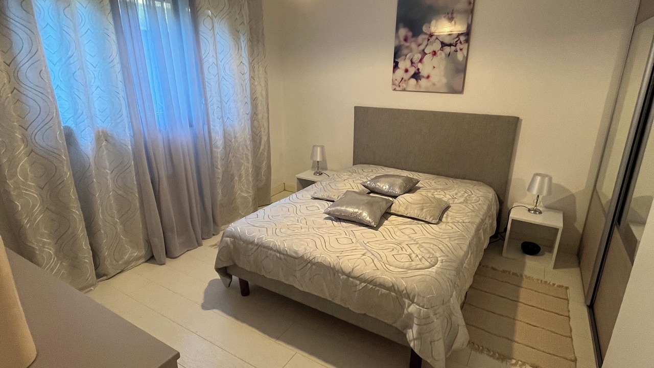 Photo of Bedroom in Antony
