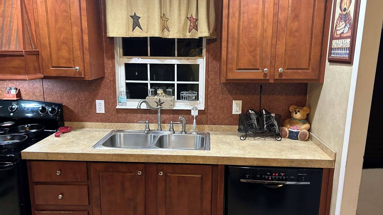 Photo of Kitchen in Winston