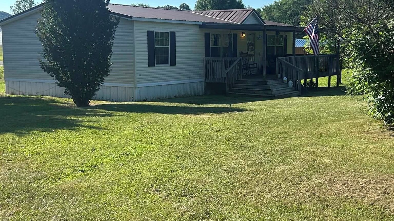 Photo of Outdoor in Winston