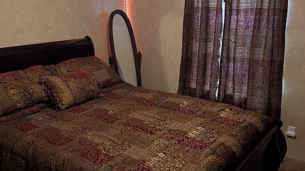 Photo of Bedroom in Winston