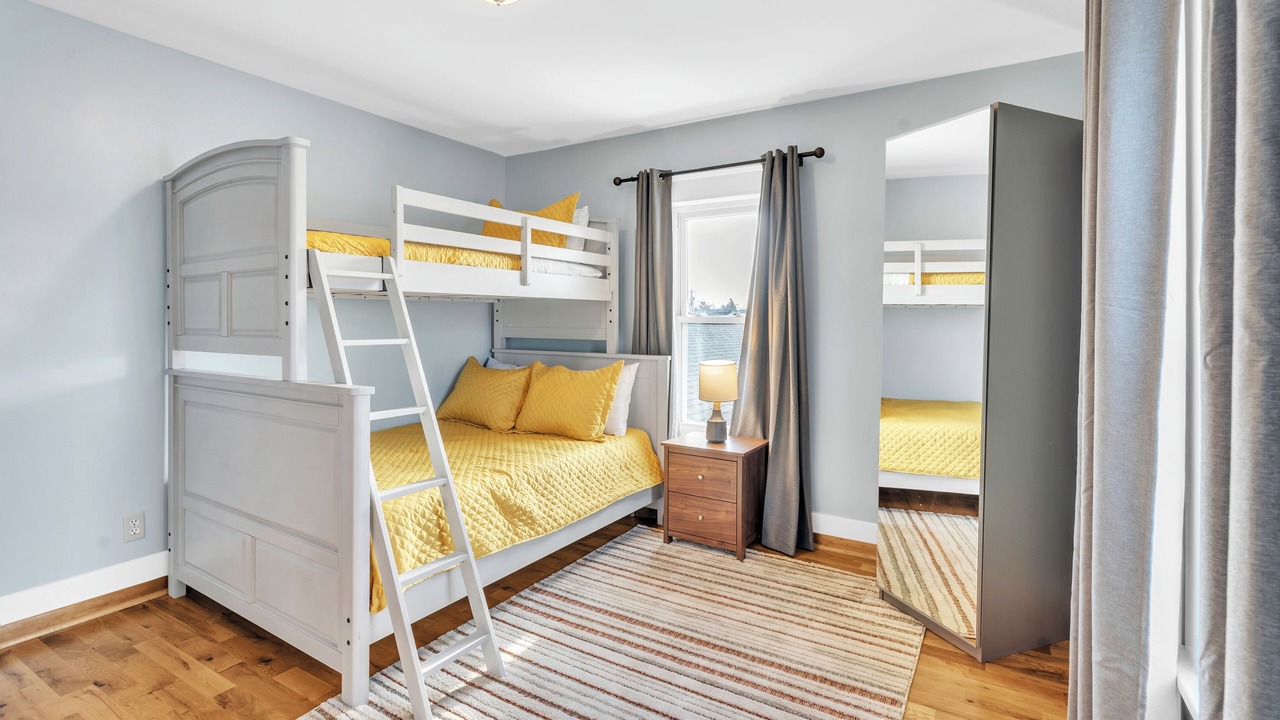 Photo of Bedroom in Berrien Springs