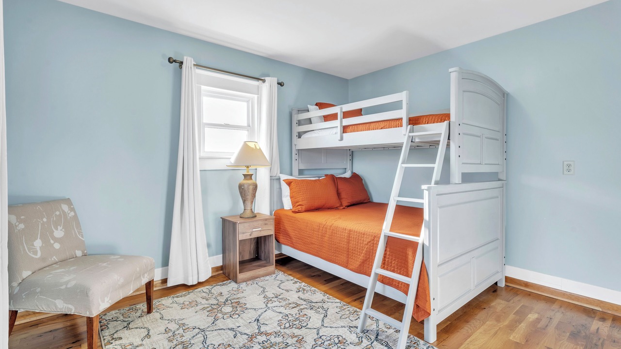 Photo of Bedroom in Berrien Springs