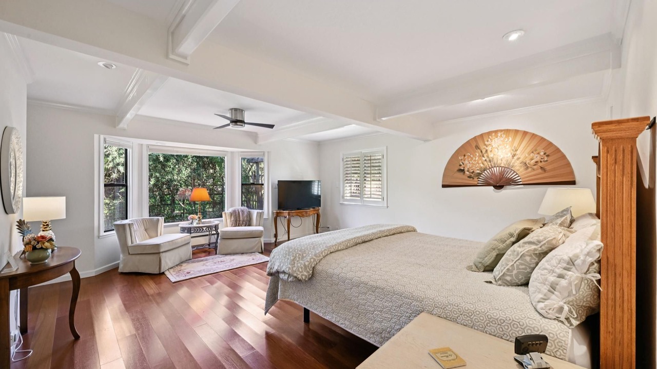 Photo of Bedroom in Yountville
