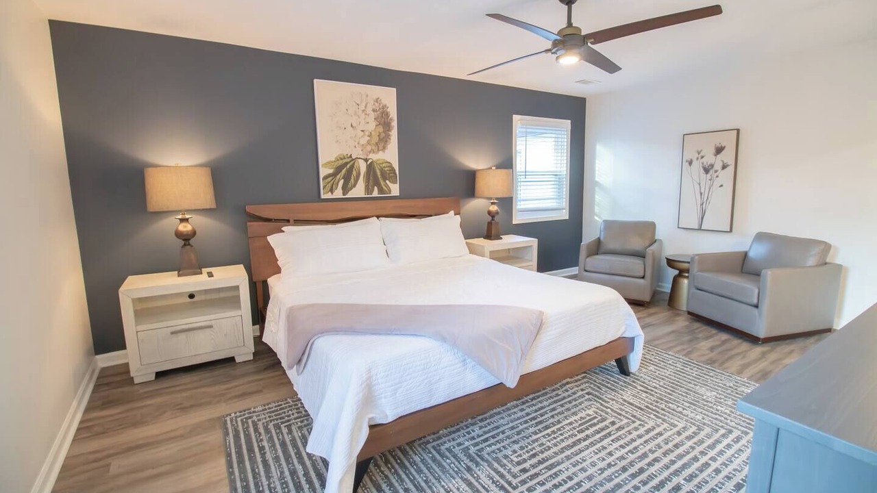 Photo of Bedroom in Sandy Springs