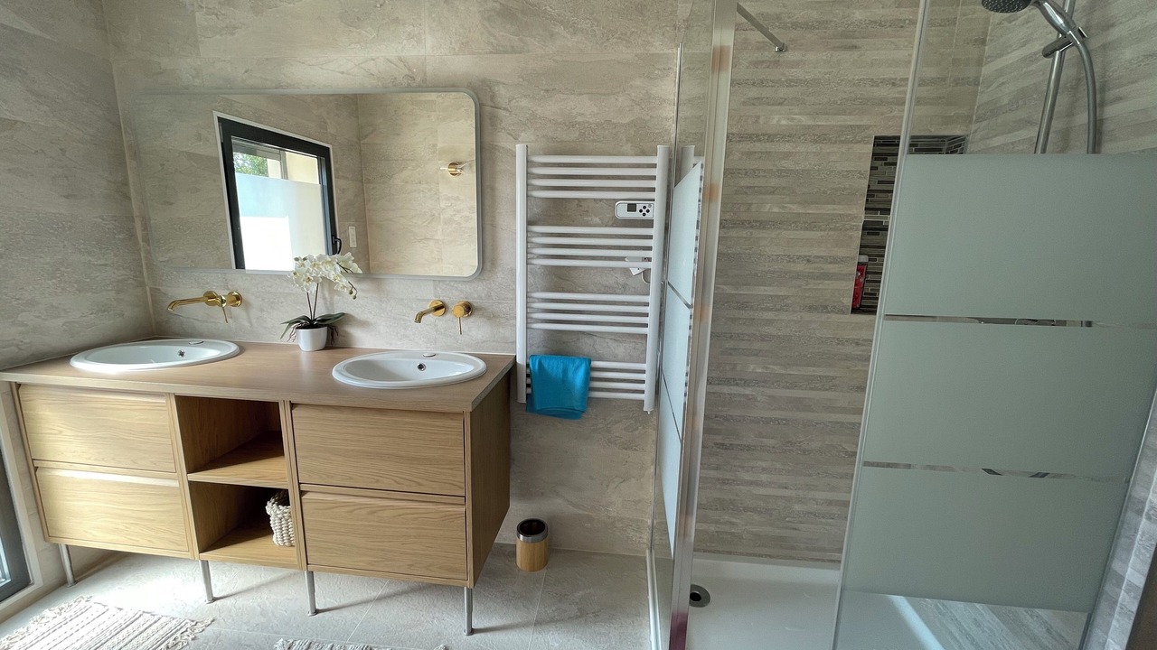 Photo of Bathroom in Soisy-sous-Montmorency