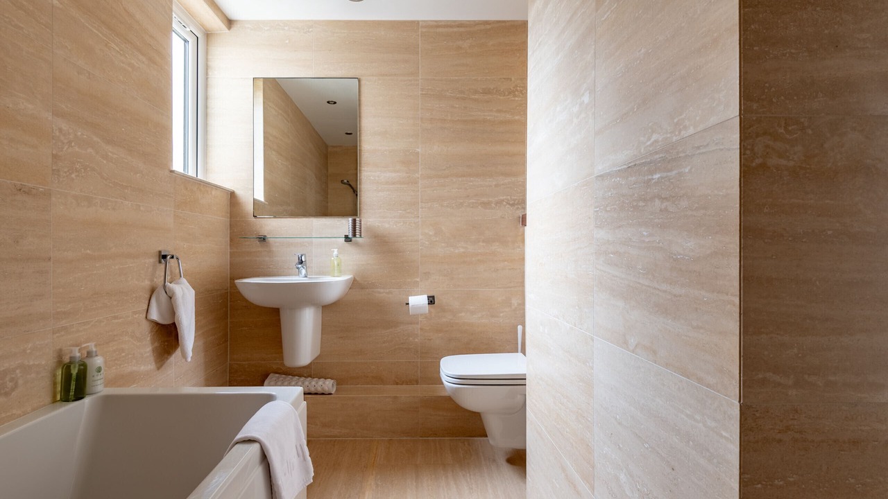 Photo of Bathroom in Earlsferry