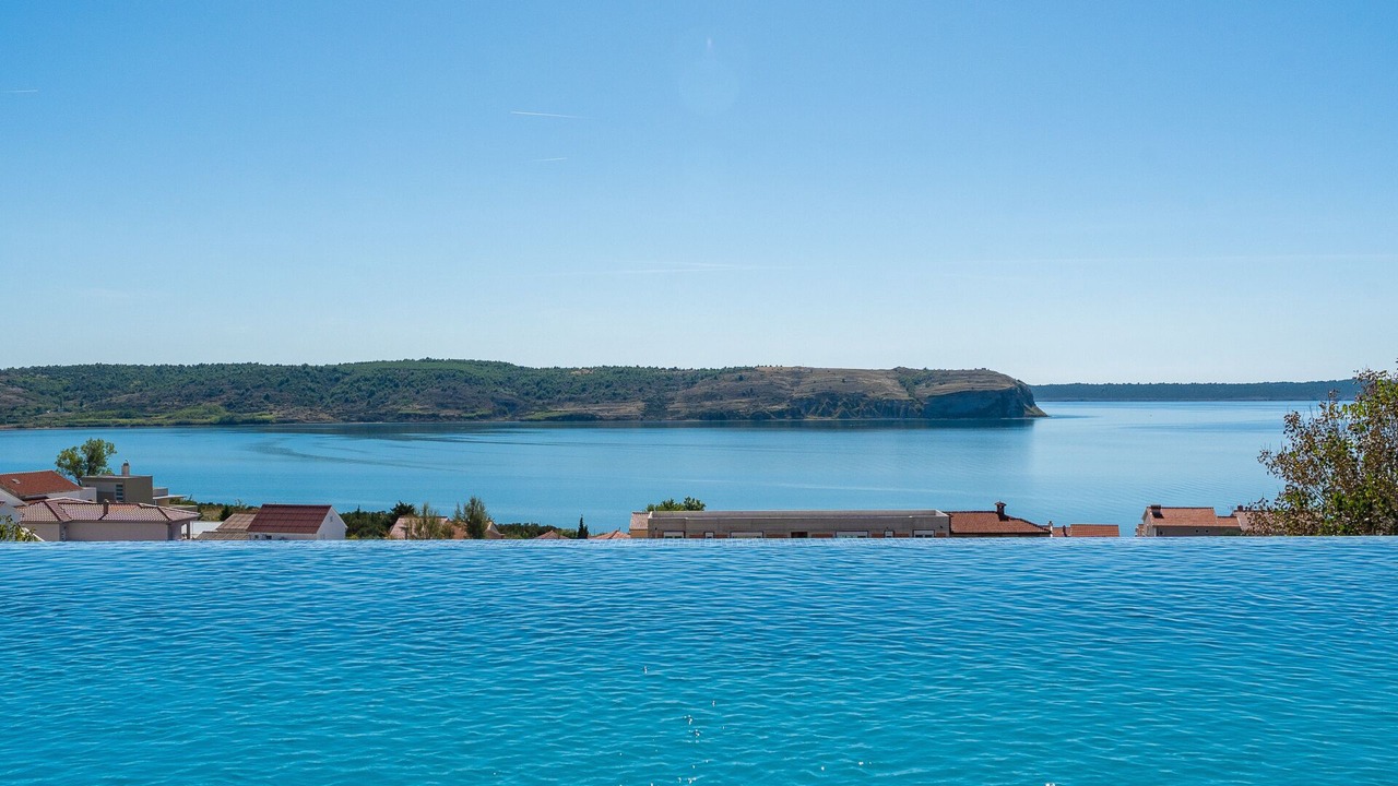 Photo of Outdoor in Rtina