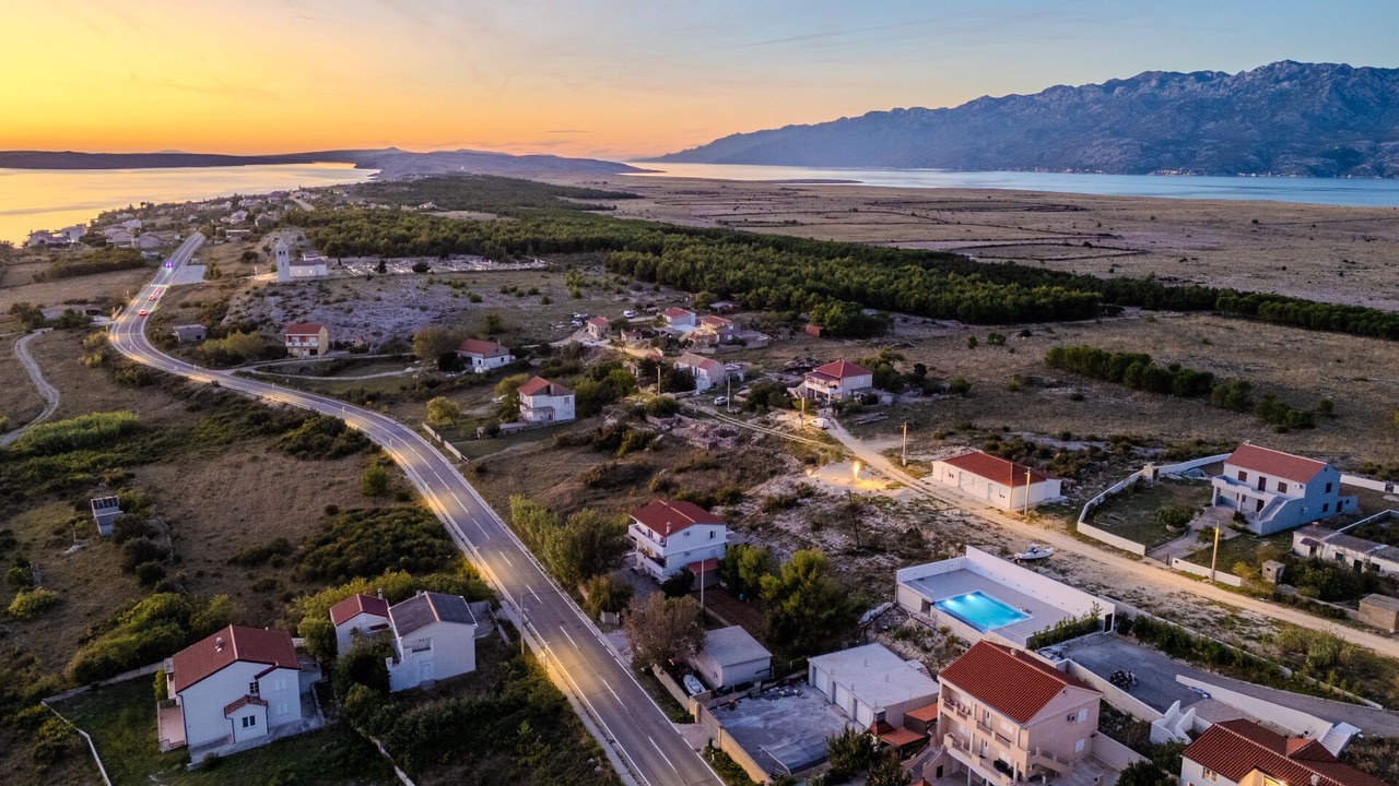 Photo of Outdoor in Rtina