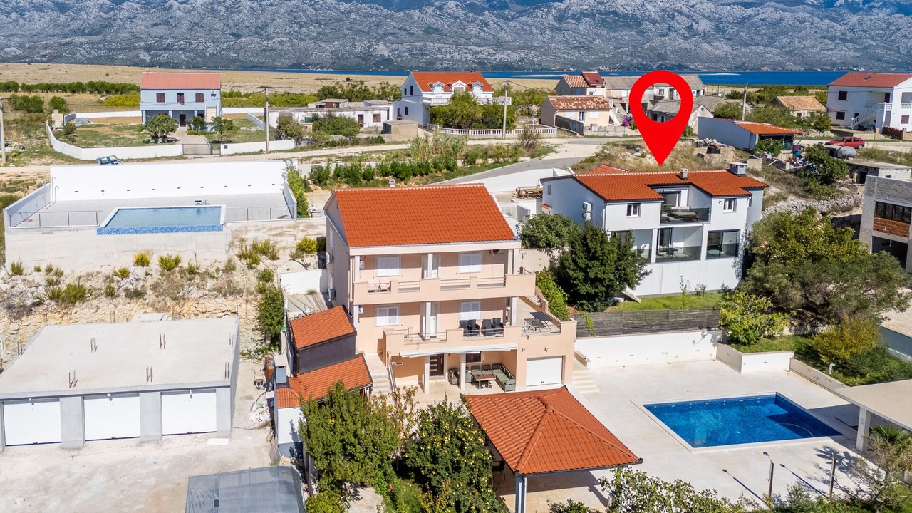 Photo of Outdoor in Rtina