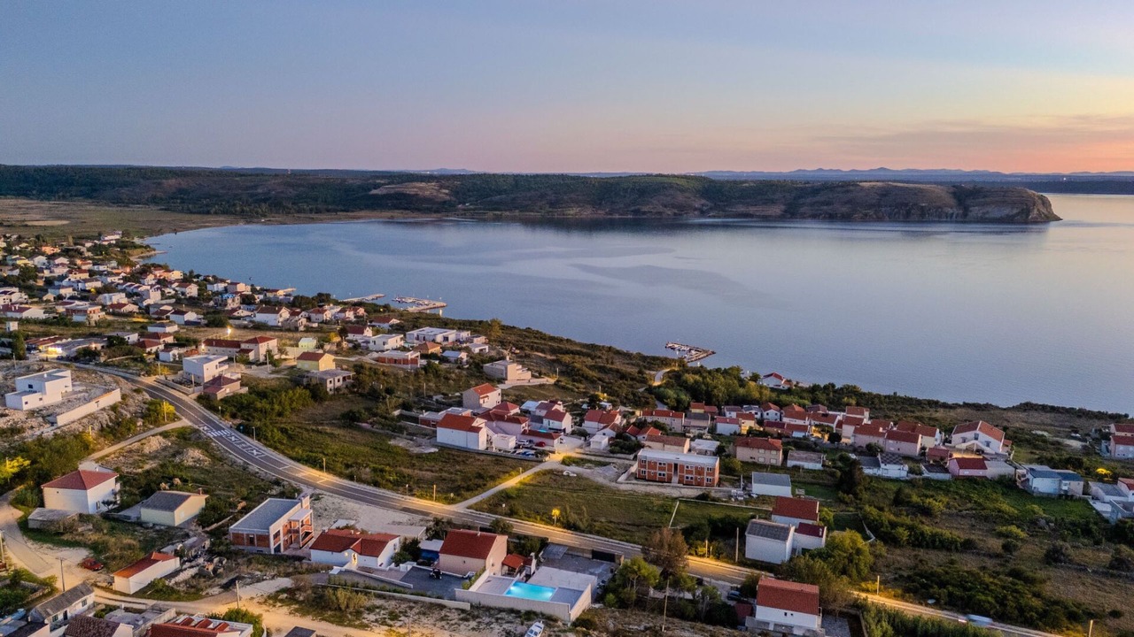 Photo of Outdoor in Rtina