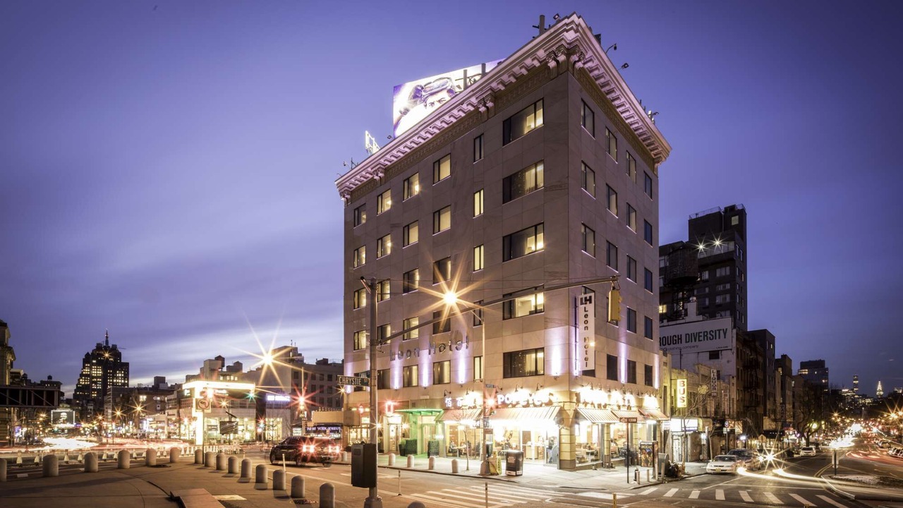 Photo of Others in Chinatown