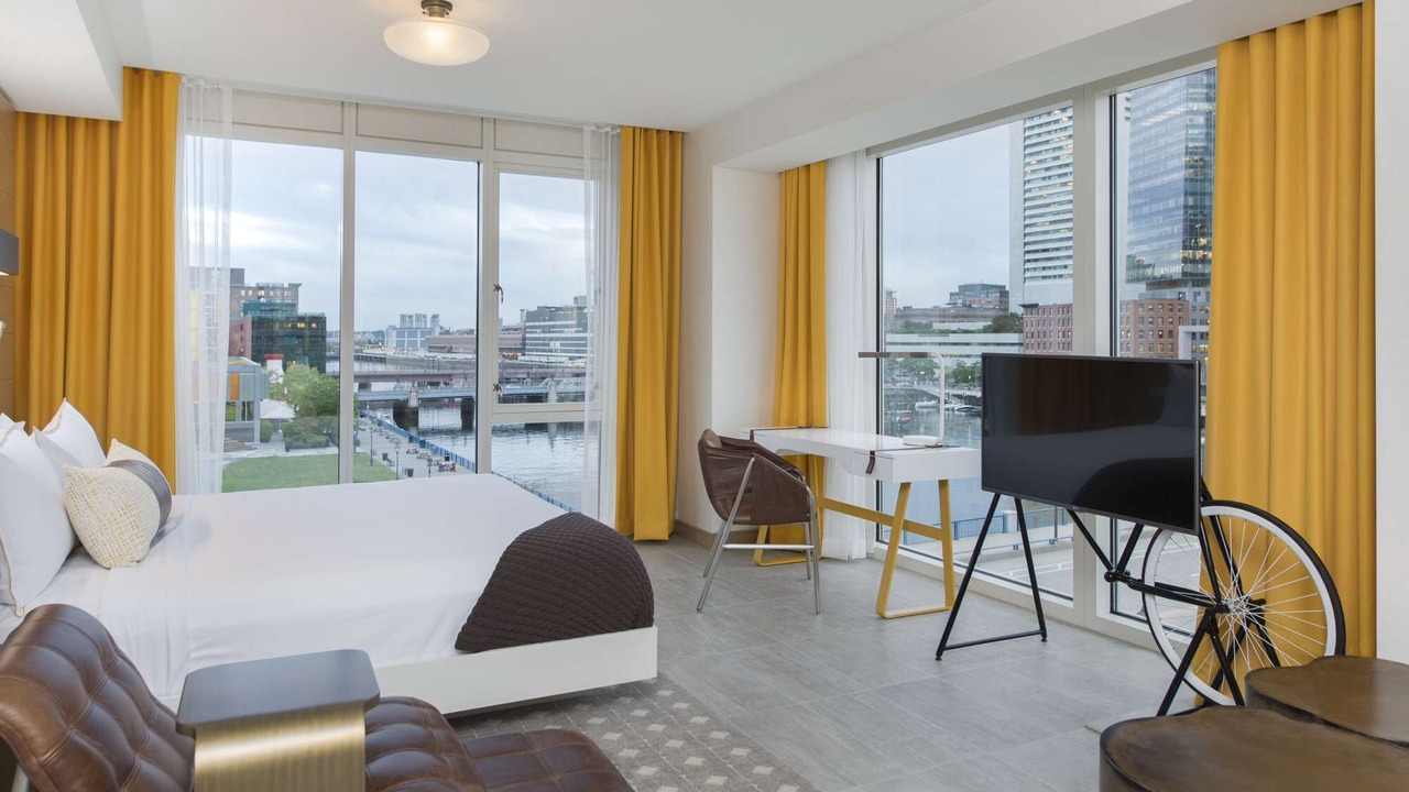 Photo of Bedroom in Seaport District