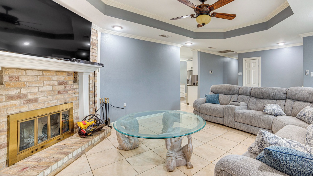 Photo of Livingroom in Duncanville