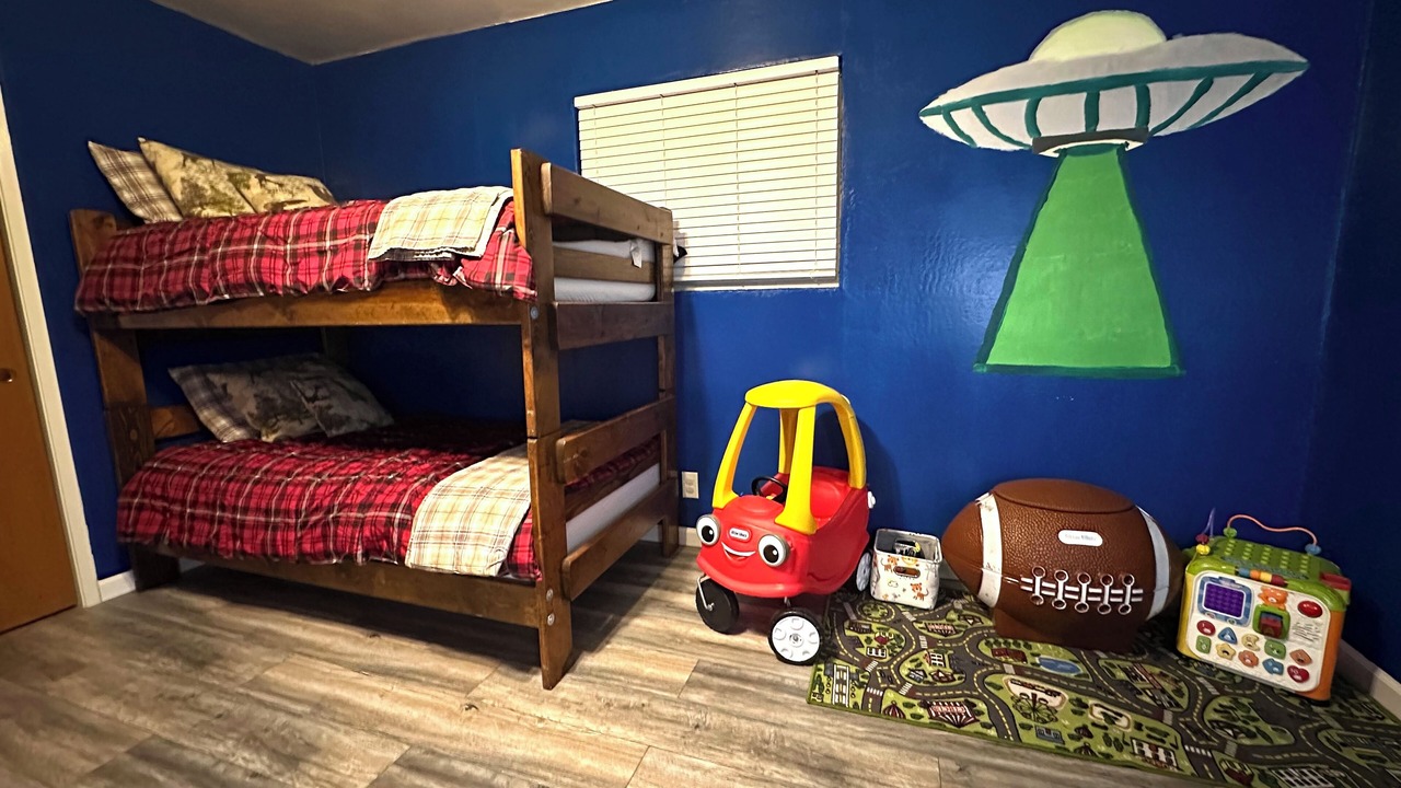 Photo of Bedroom in Glencoe