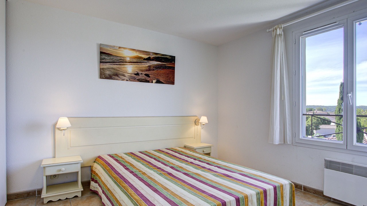 Photo of Bedroom in Homps
