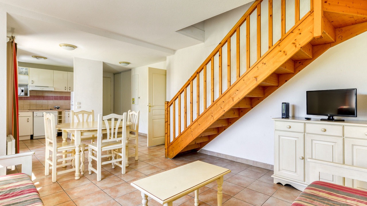 Photo of Others in Homps