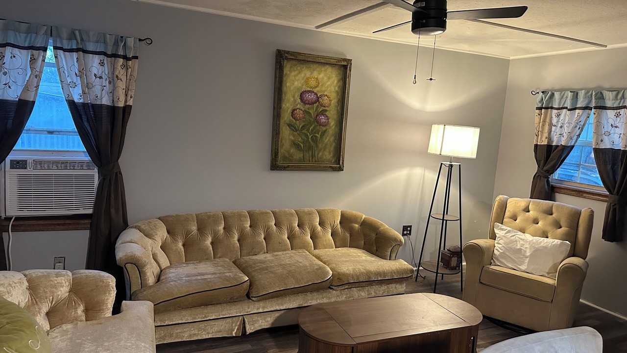 Photo of Livingroom in Ardmore