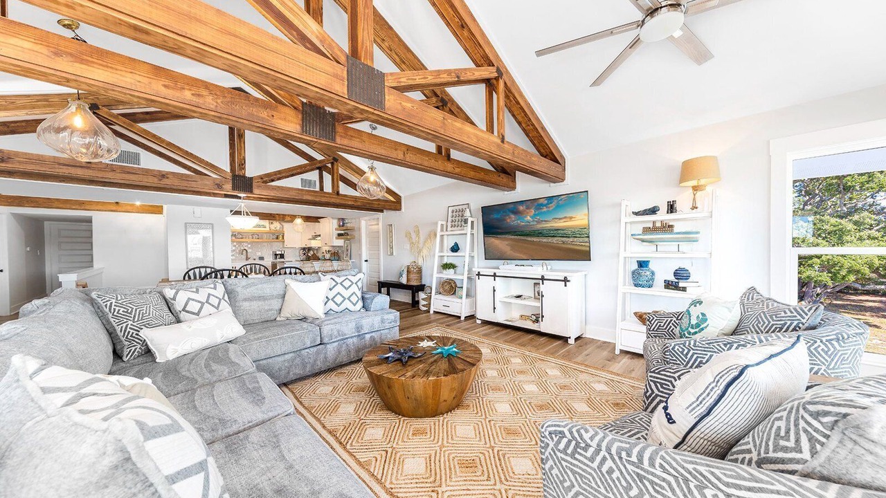 Photo of Livingroom in Ono Island