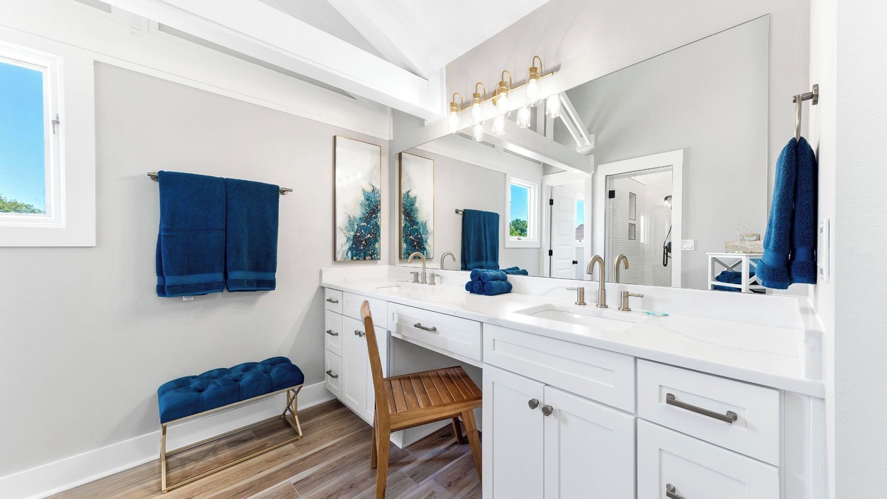 Photo of Bathroom in Ono Island