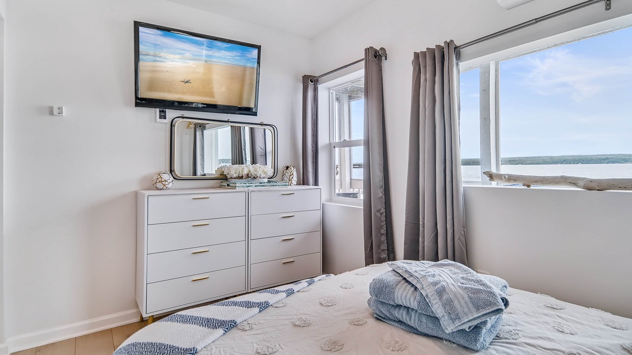 Photo of Bedroom in Town of Ledyard