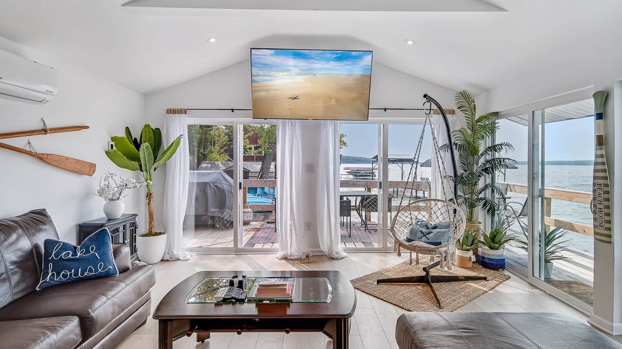 Photo of Livingroom in Town of Ledyard