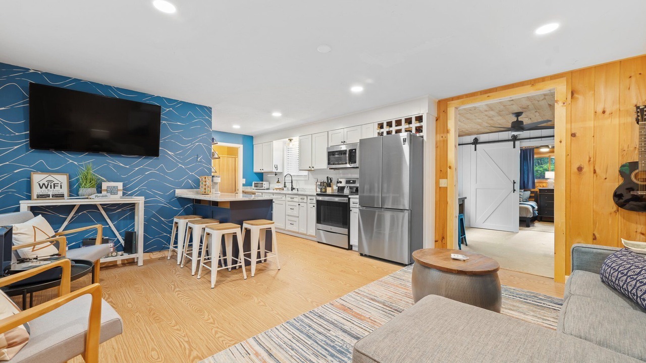 Photo of Livingroom in Meredith