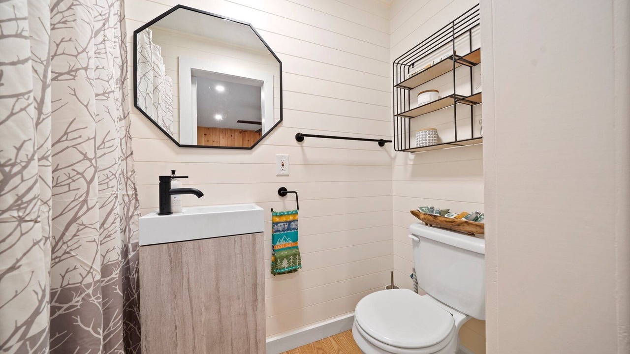 Photo of Bathroom in Meredith