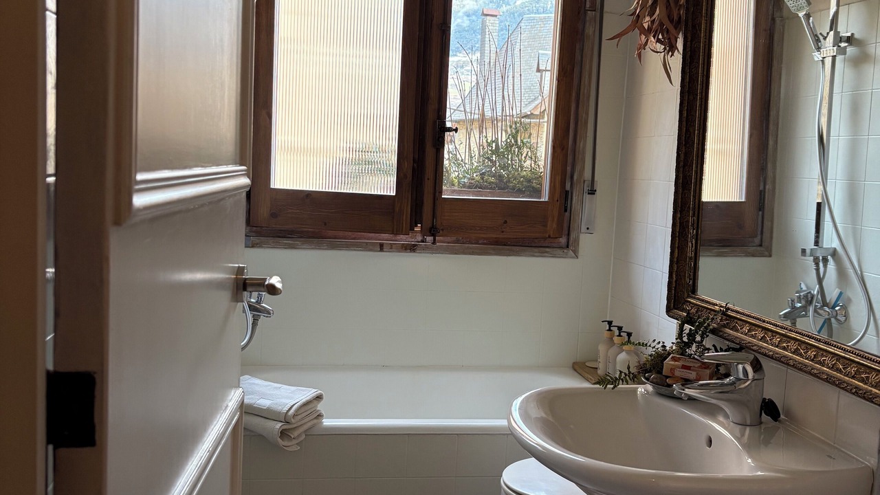 Photo of Bathroom in Vielha e Mijaran