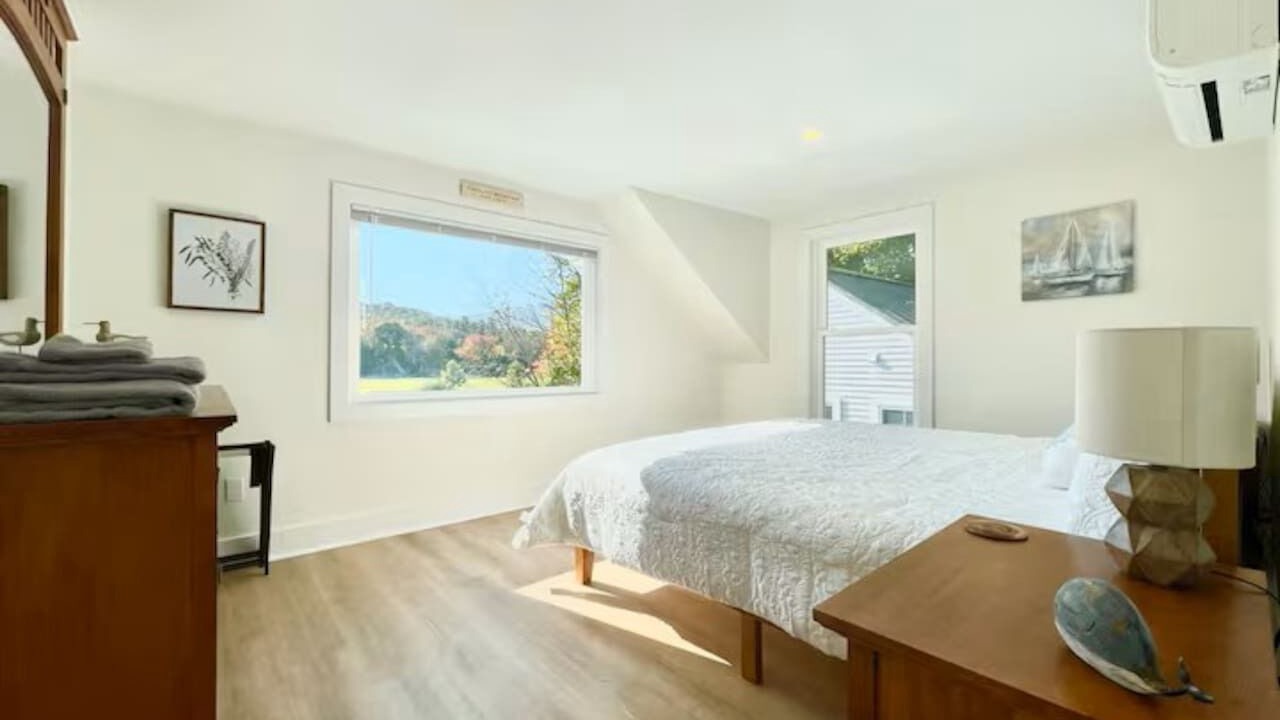 Photo of Bedroom in Bar Harbor