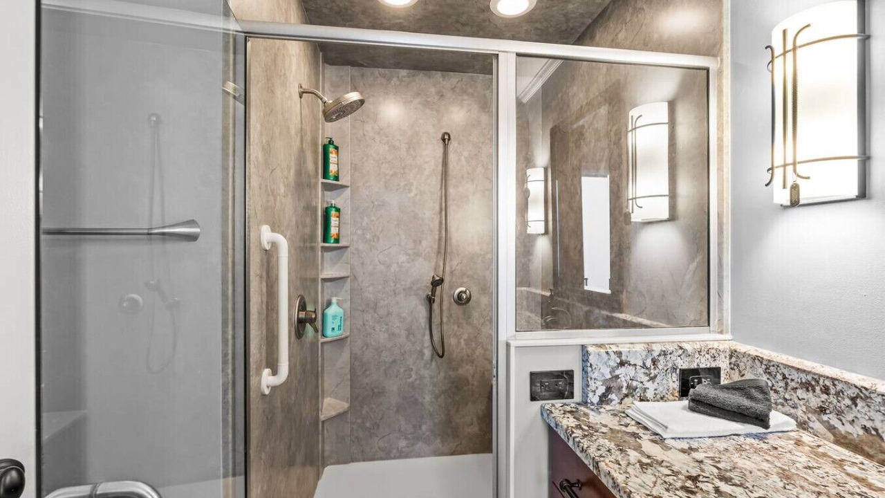 Photo of Bathroom in Jamestown