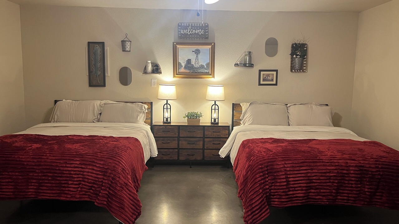 Photo of Bedroom in Mayhill
