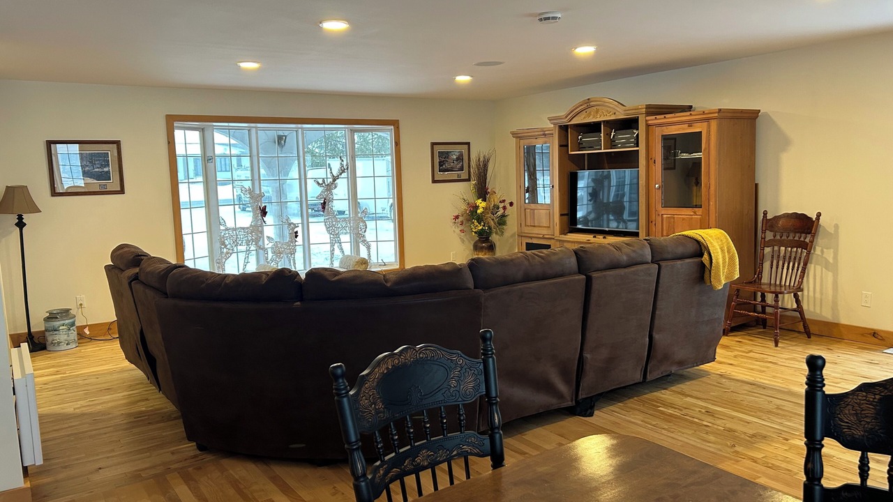 Photo of Livingroom in Champlain