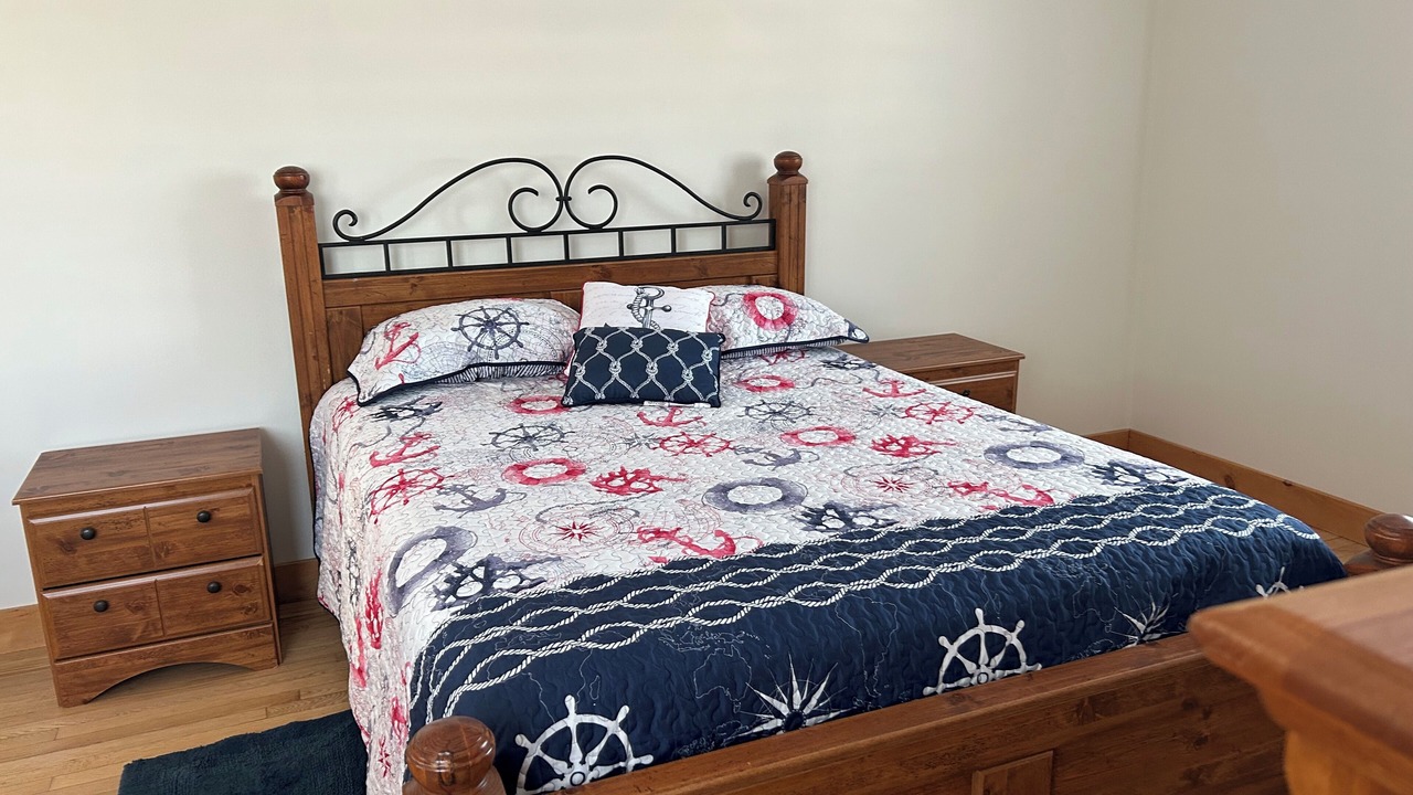 Photo of Bedroom in Champlain