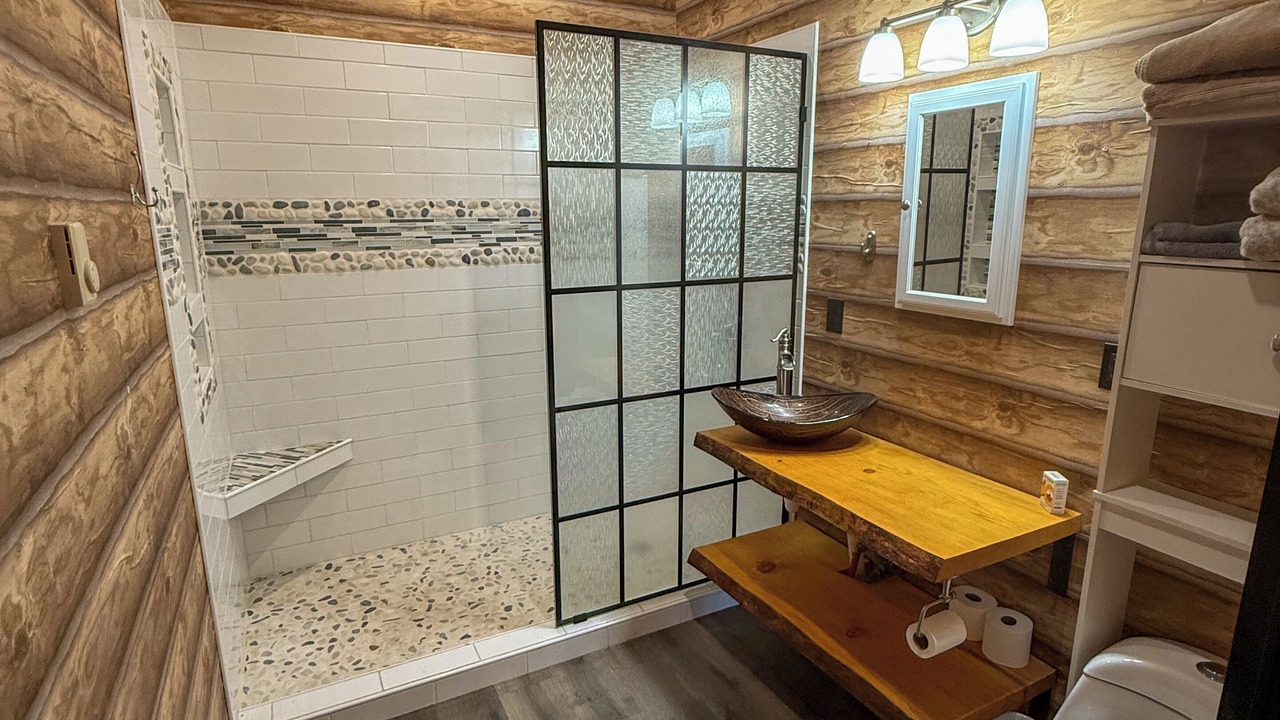 Photo of Bathroom in Ronan