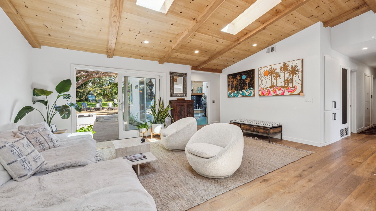 Photo of Livingroom in Leucadia