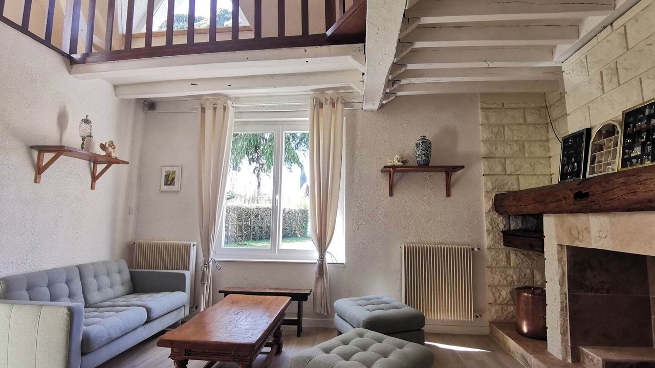 Photo of Livingroom in Saint-Jacques-des-Guerets