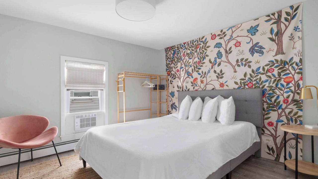 Photo of Others in Warren