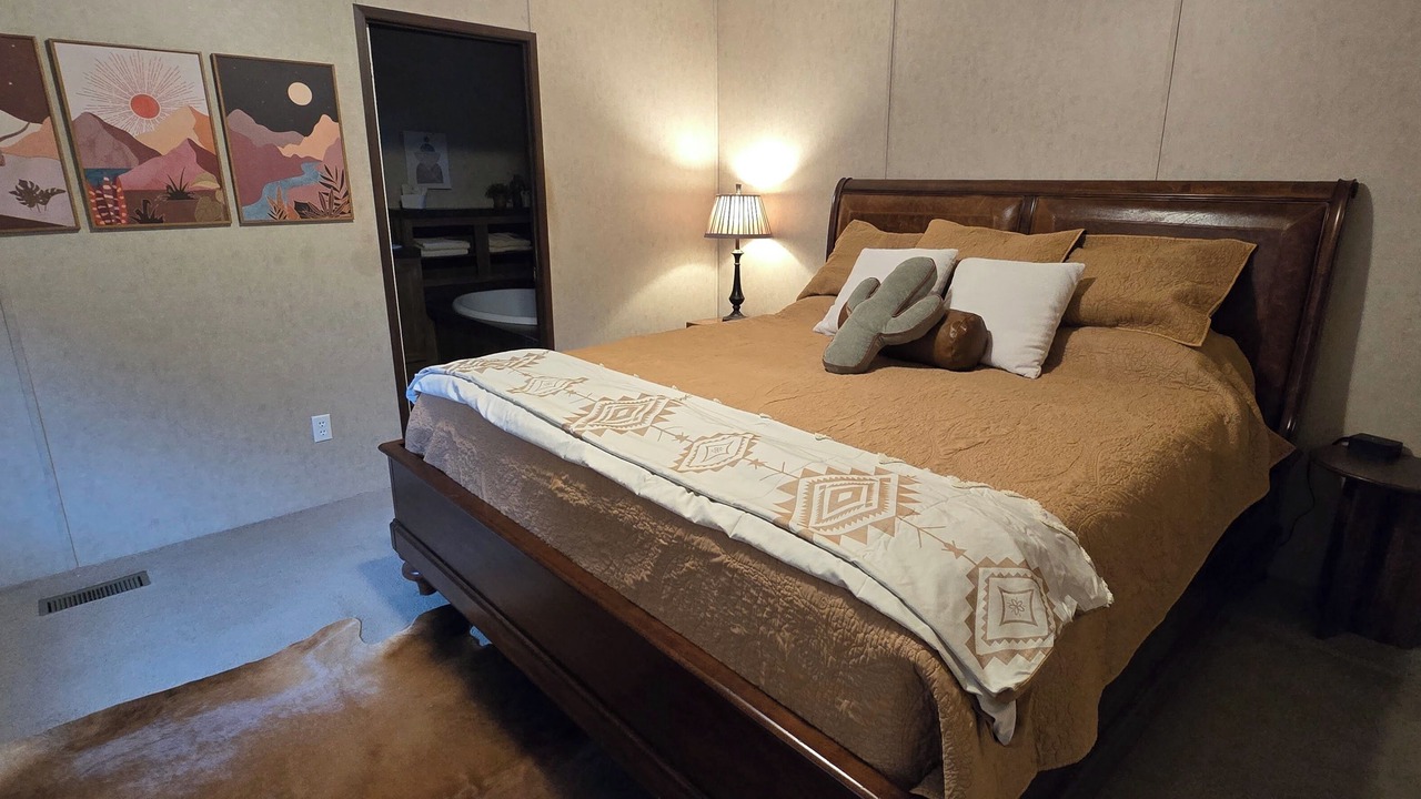 Photo of Bedroom in Pearcy