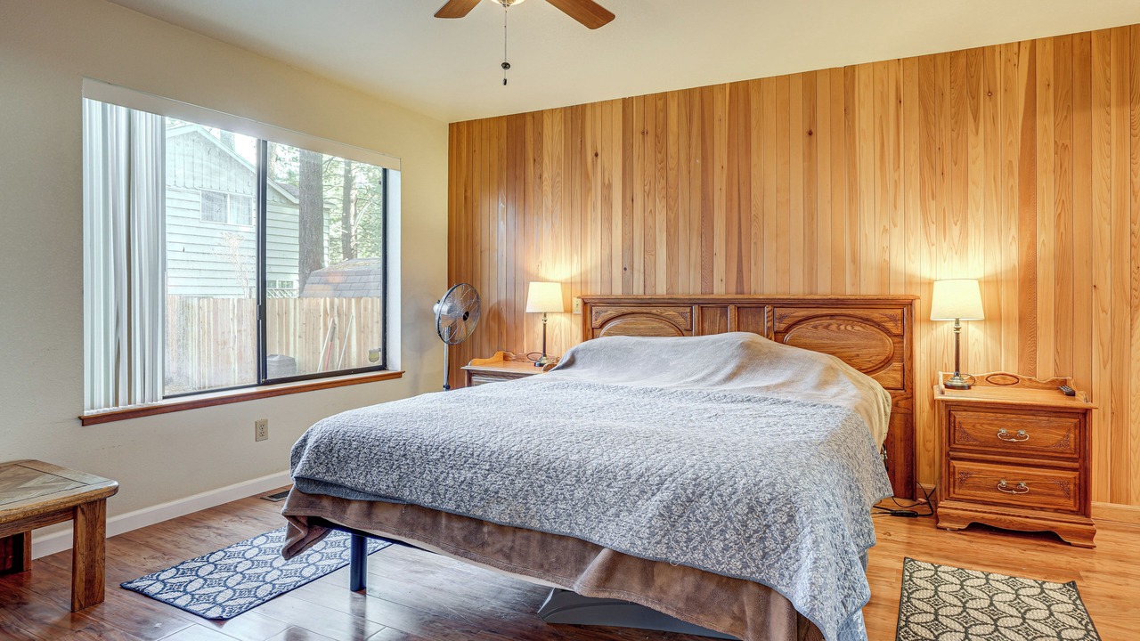 Photo of Bedroom in Sierra Tract