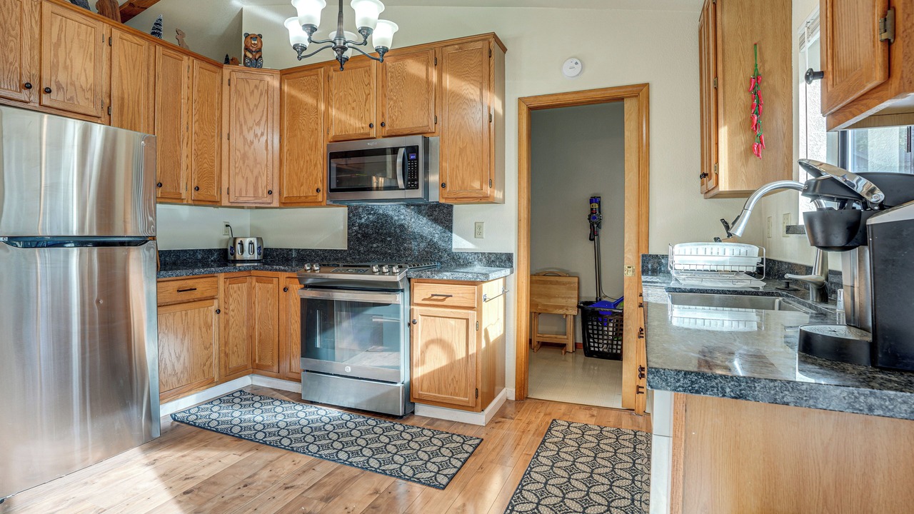 Photo of Kitchen in Sierra Tract