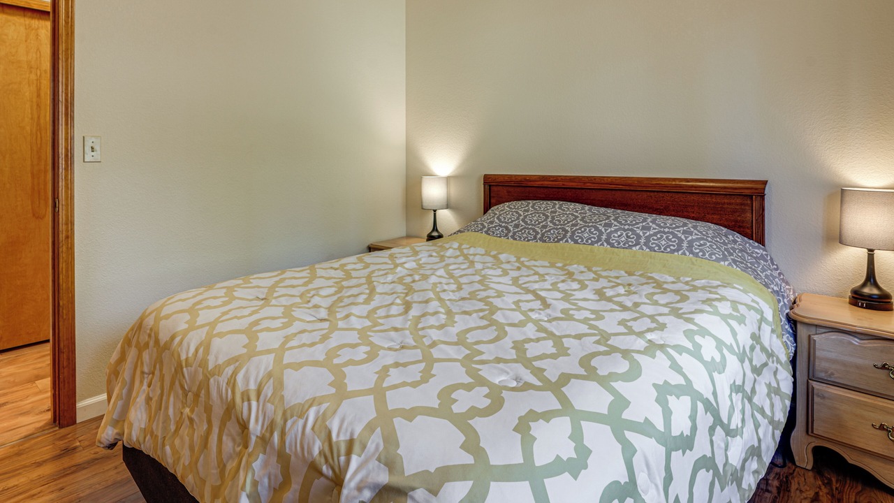 Photo of Bedroom in Sierra Tract