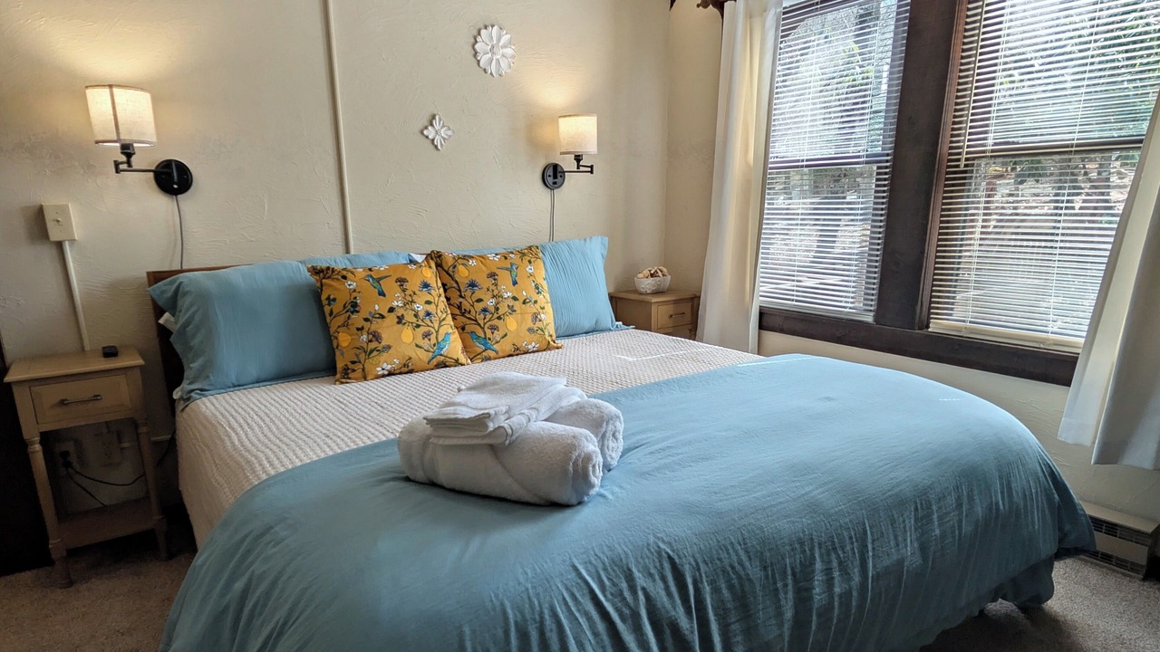 Photo of Bedroom in Beech Mountain